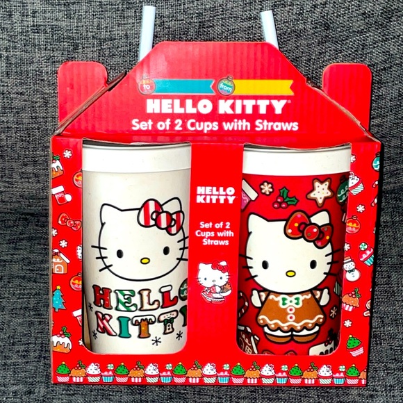 24HR DROP ⬇️ Hello Kitty Christmas Tumbler set - Picture 2 of 3